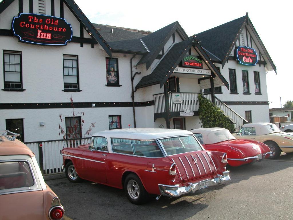 鲍威尔河 老法院旅馆酒店 外观 照片