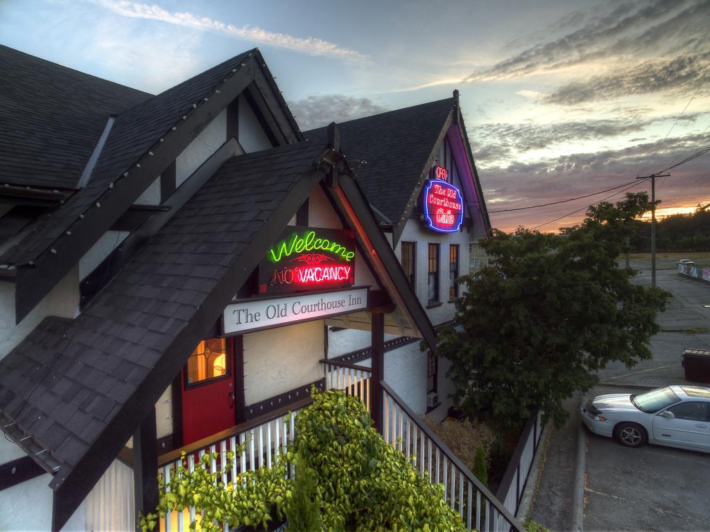 鲍威尔河 老法院旅馆酒店 外观 照片