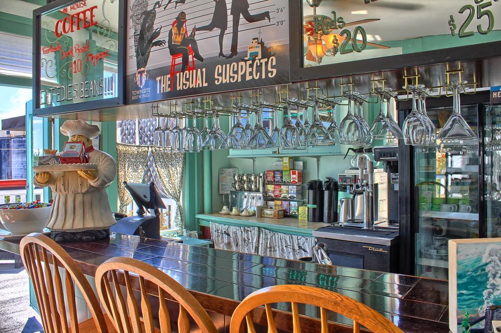 鲍威尔河 老法院旅馆酒店 外观 照片